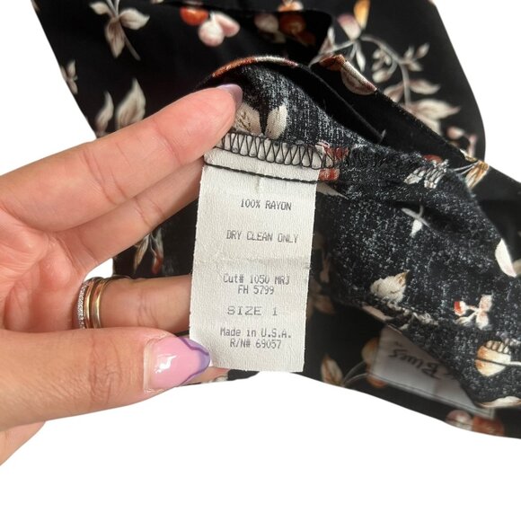 Vintage Floral Button Front Midi Skirt Black Size 00 Whimsygoth Grunge 90s Boho - Picture 6 of 8